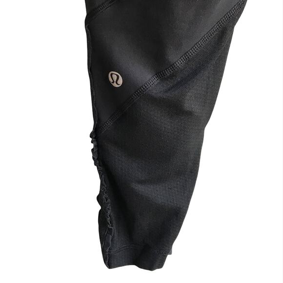 Lululemon Run Crops Leggings Size 4 Blue Wee Stripe Cropped Pants Gym Yoga - Picture 4 of 11